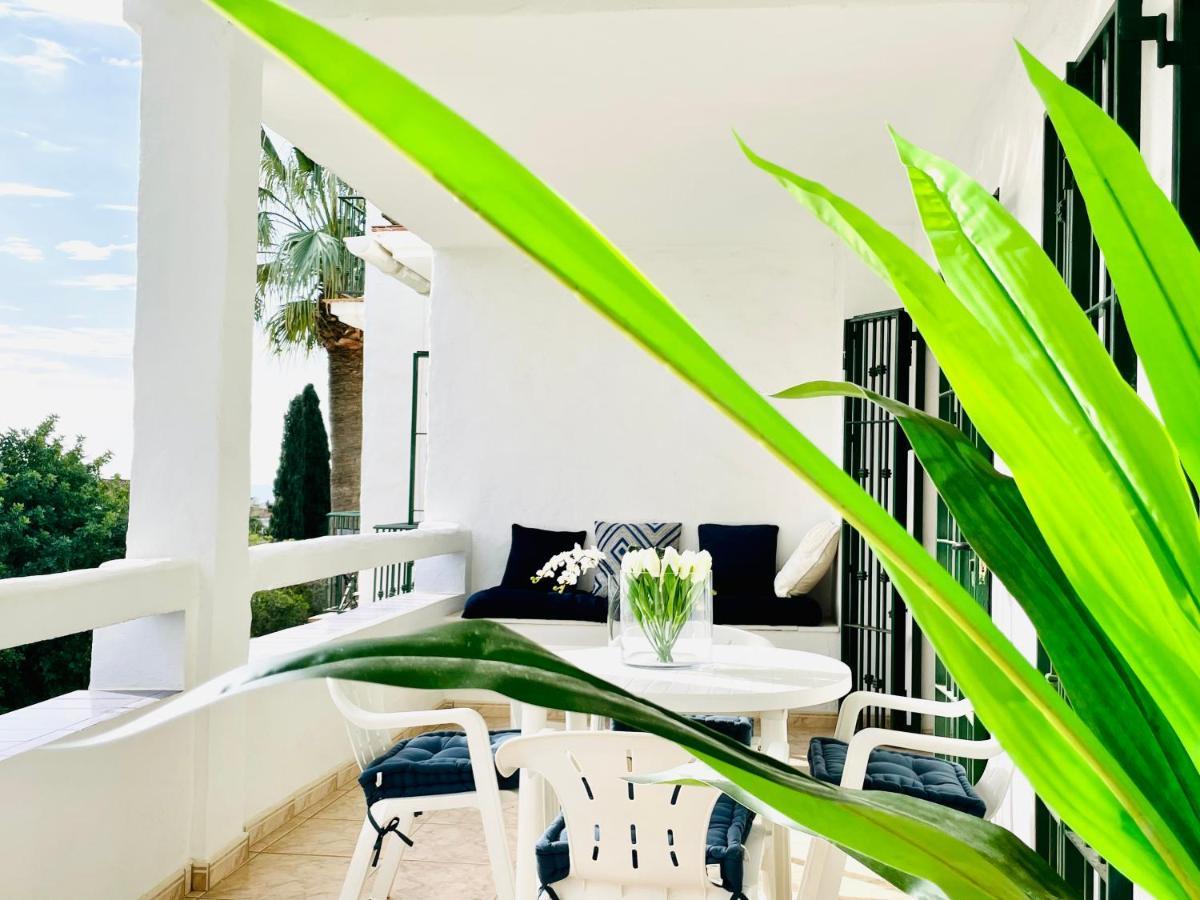 Riviera By The Beach 2 Bedroom Apartment Sitio de Calahonda Exterior foto