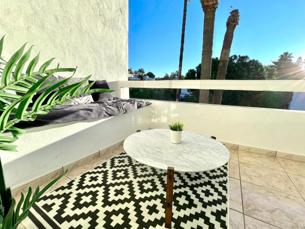 Riviera By The Beach 2 Bedroom Apartment Sitio de Calahonda Exterior foto